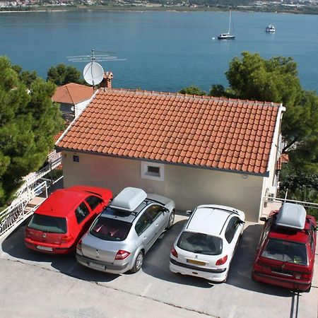 Antonio Apartments Trogir Exterior photo